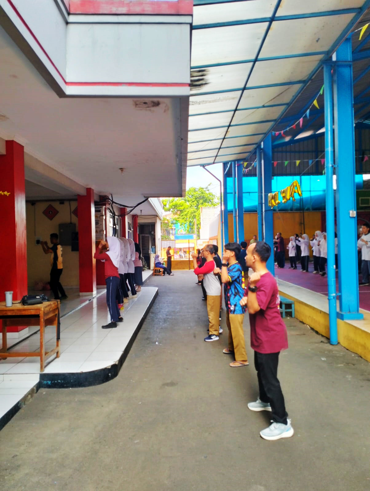 Sehat, Semangat, dan Hebat! Senam Rutin Akhir Bulan Wujudkan Karakter Unggul